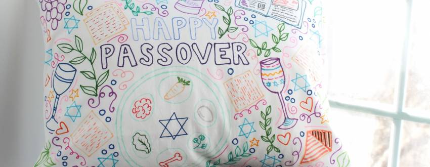 How To Make The Most Adorable Passover Pillowcases!