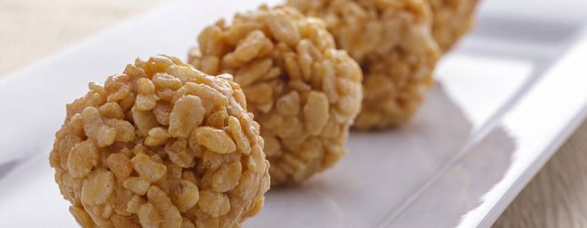 No Measuring Allowed: Peanut Butter Clusters