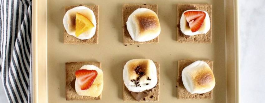 1 Minute Sheet Pan S'mores for Lag B'Omer!