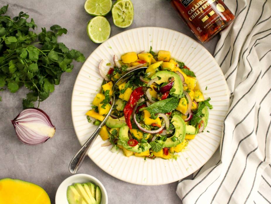 Spicy Thai Mango Avocado Salad