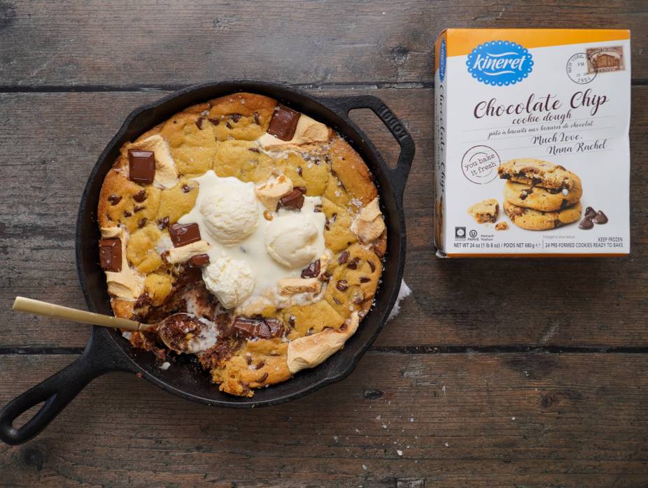 Giant S'mores Stuffed Chocolate Chip Skillet Cookie. - Half Baked Harvest