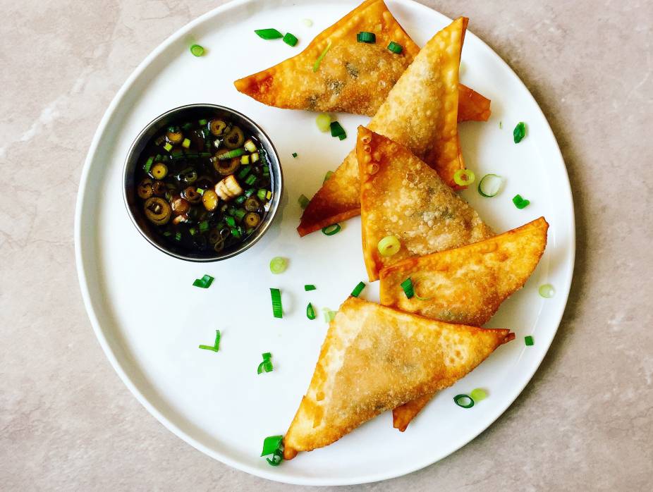 https://images.kosher.com/details.slide/k/a/kani_wontons_renov.jpg