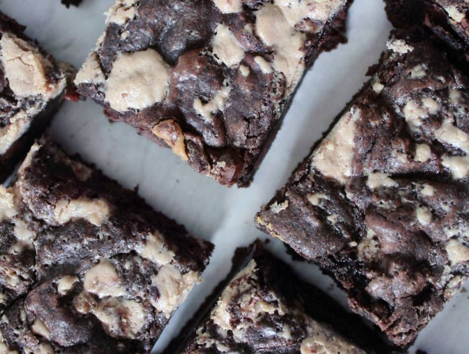 OneBowl Halva Brownies