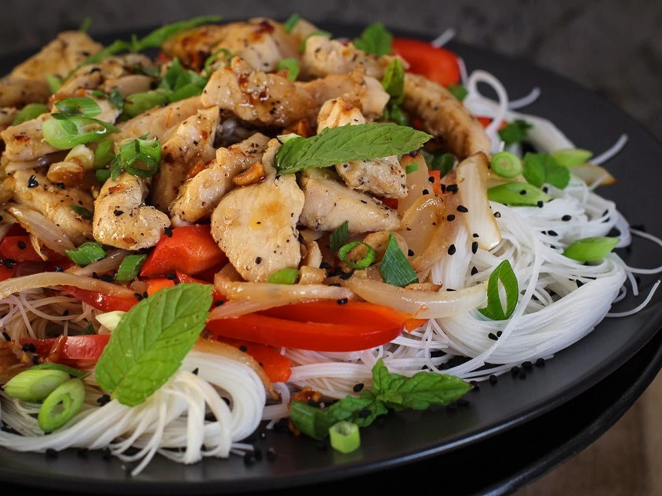 Vietnamese Vermicelli Chicken Salad