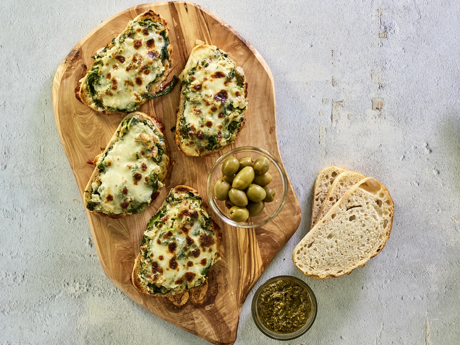 Cafe-Style Creamy Spinach Sourdough Toasts