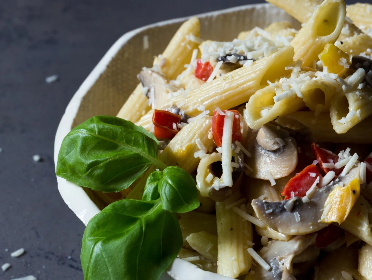 Pasta with Veggies and Cream Sauce