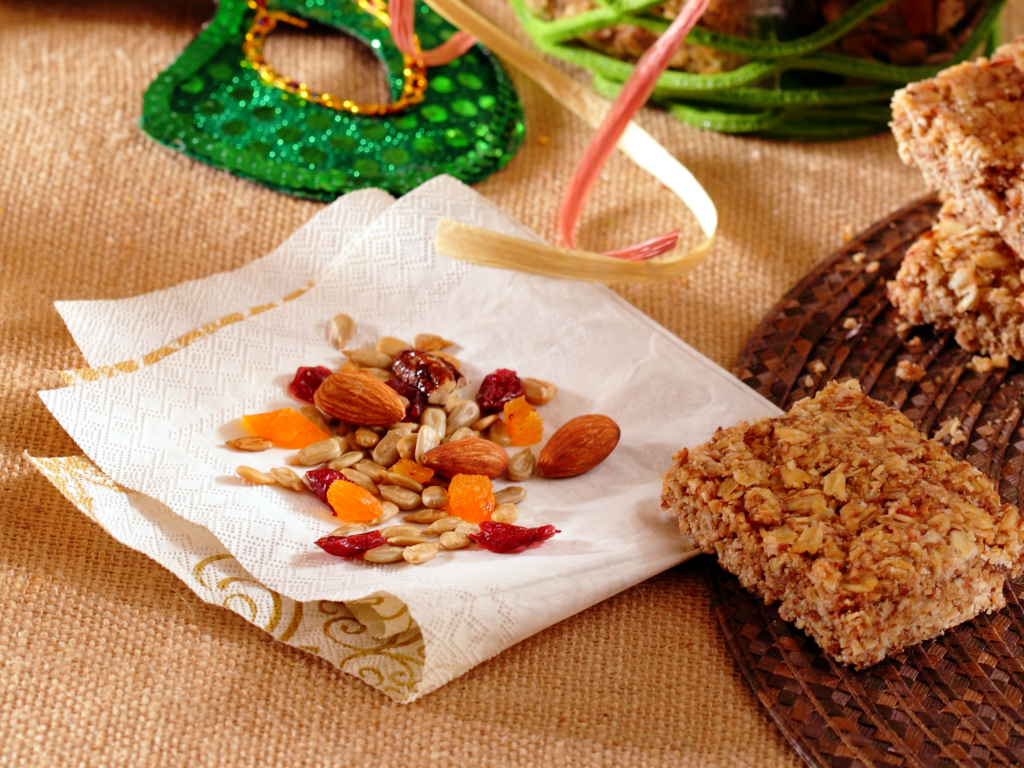 Wholesome Trail Mix - Kosher.com