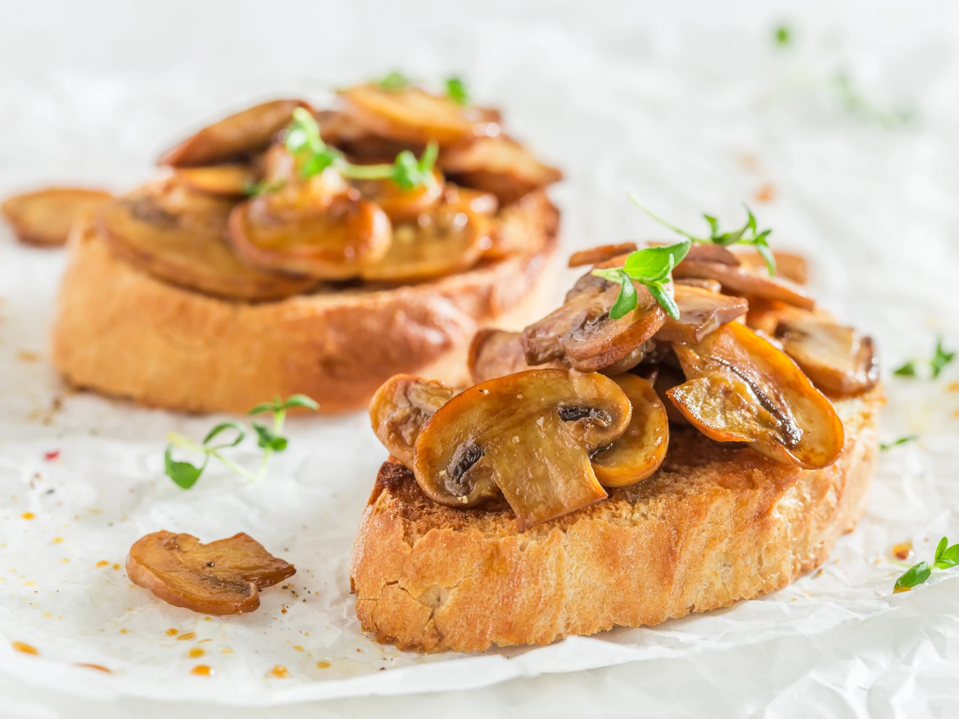 Braised Onions and Mushrooms