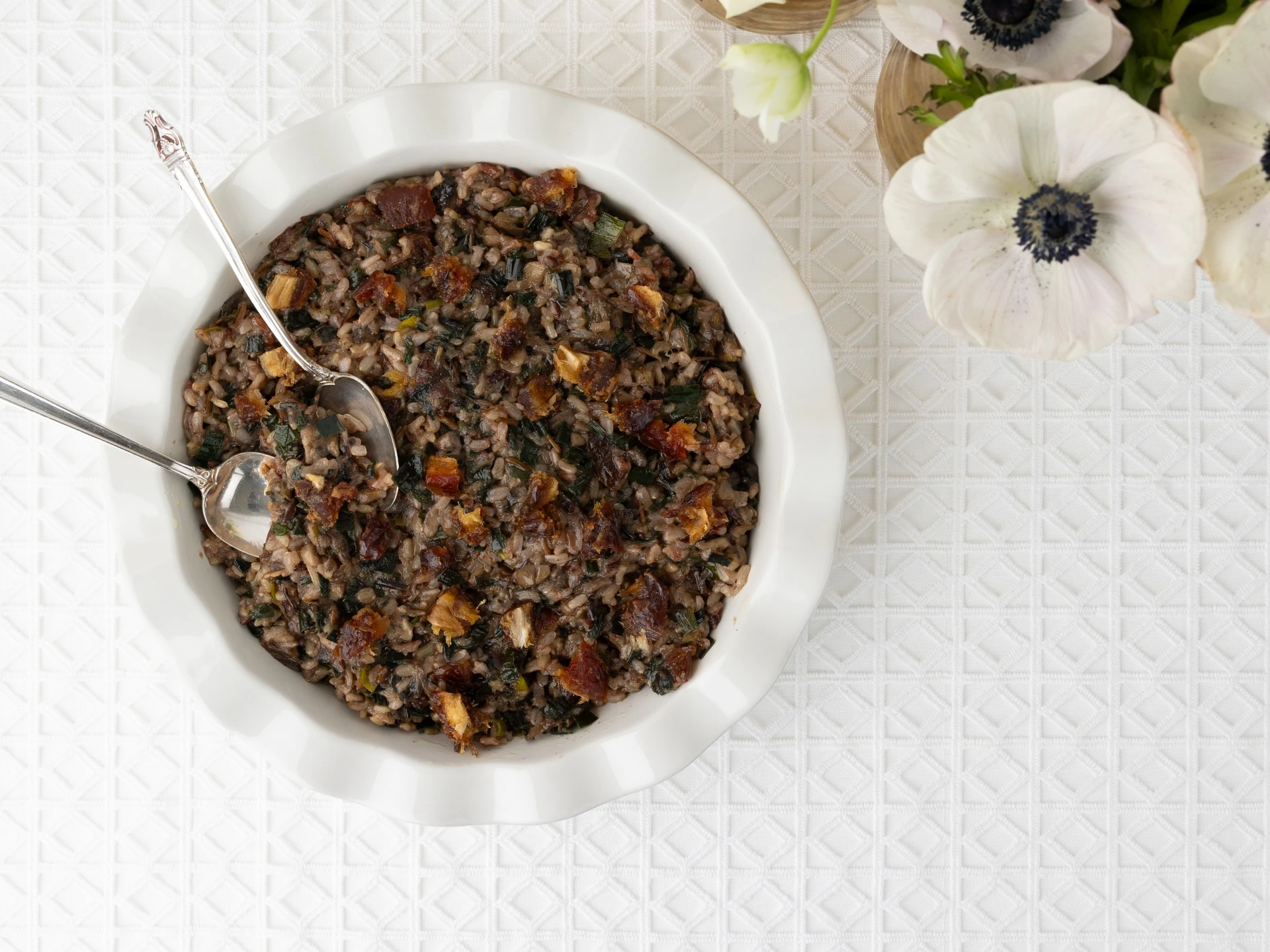 Wild Rice with Leeks, Mushrooms, and Dates