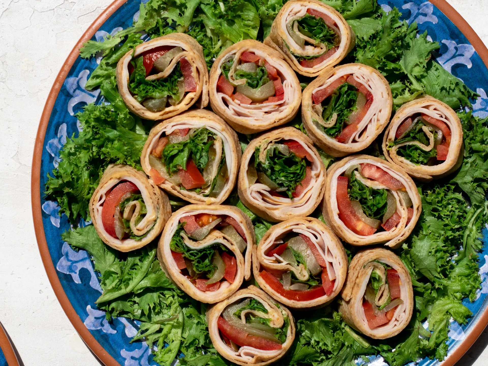 Turkey Hummus Roll-Ups