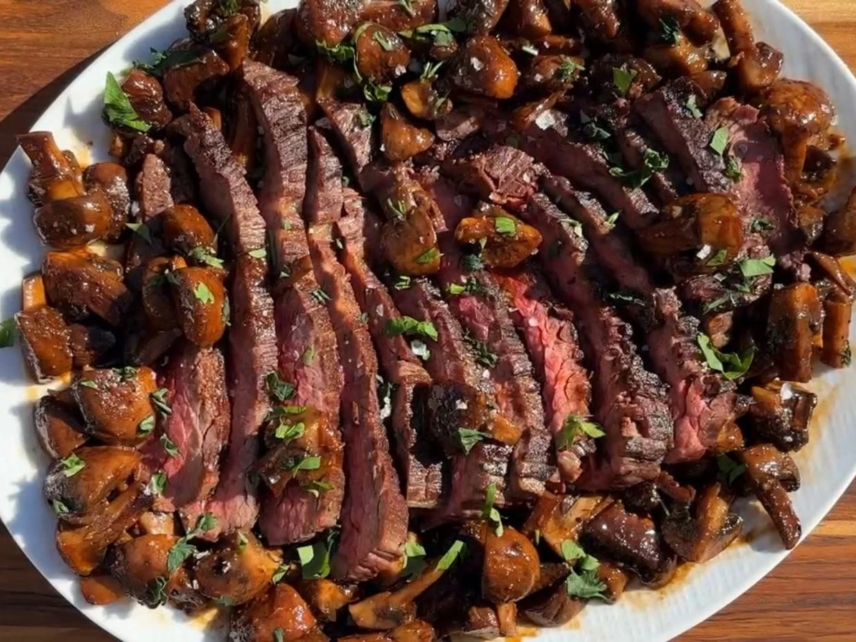 Steak with Balsamic Chili Glazed Mushrooms