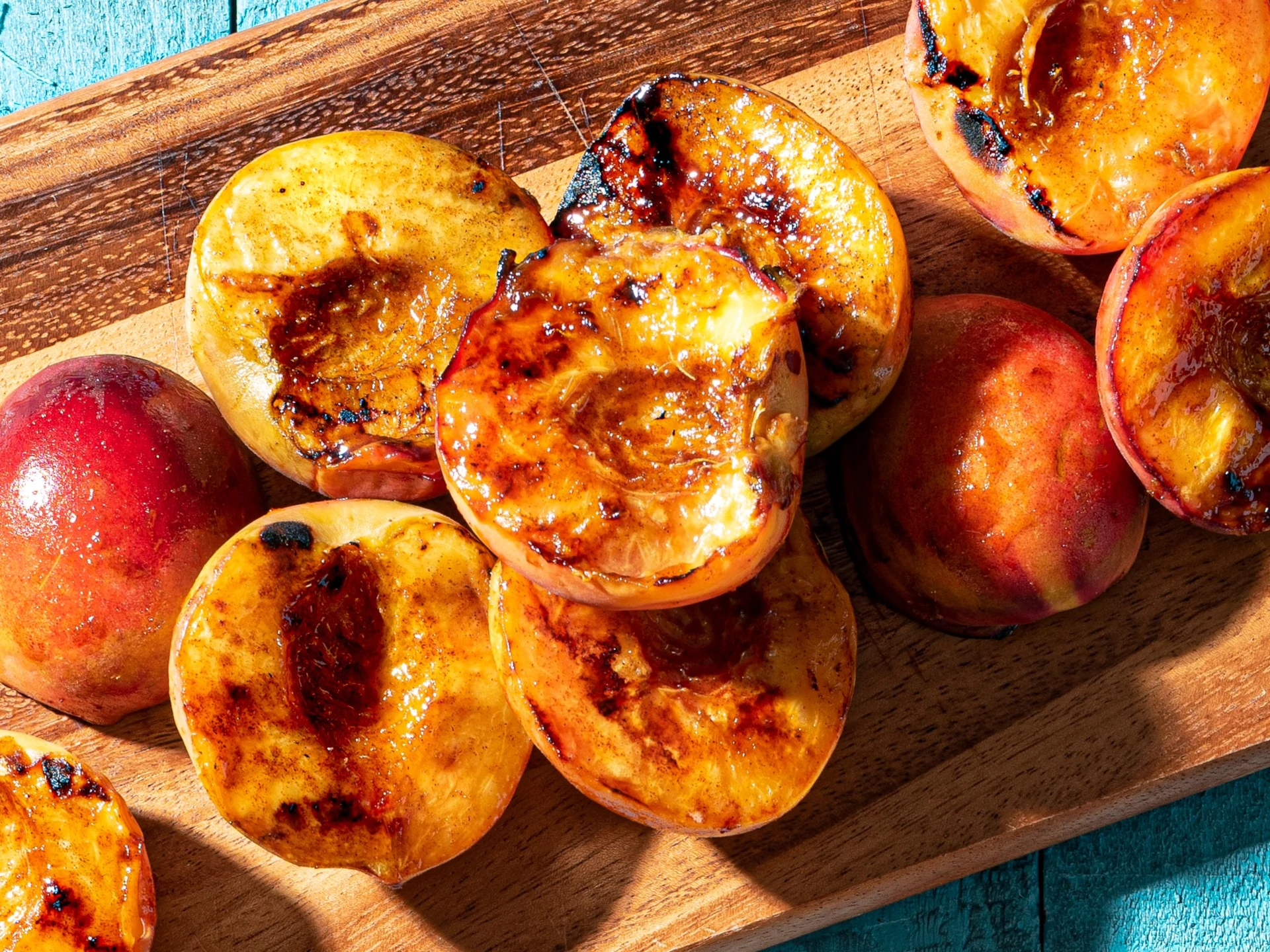 Caramelized Grilled Peaches
