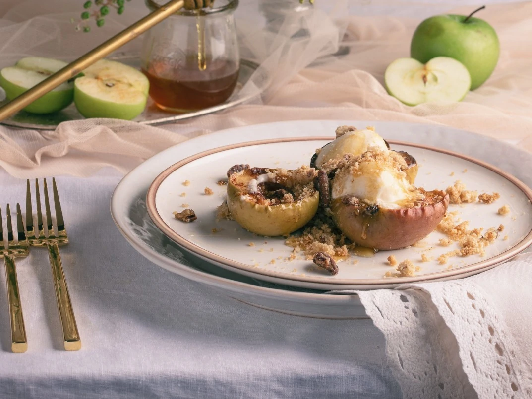 Braised Apples with Crumble and Ice Cream