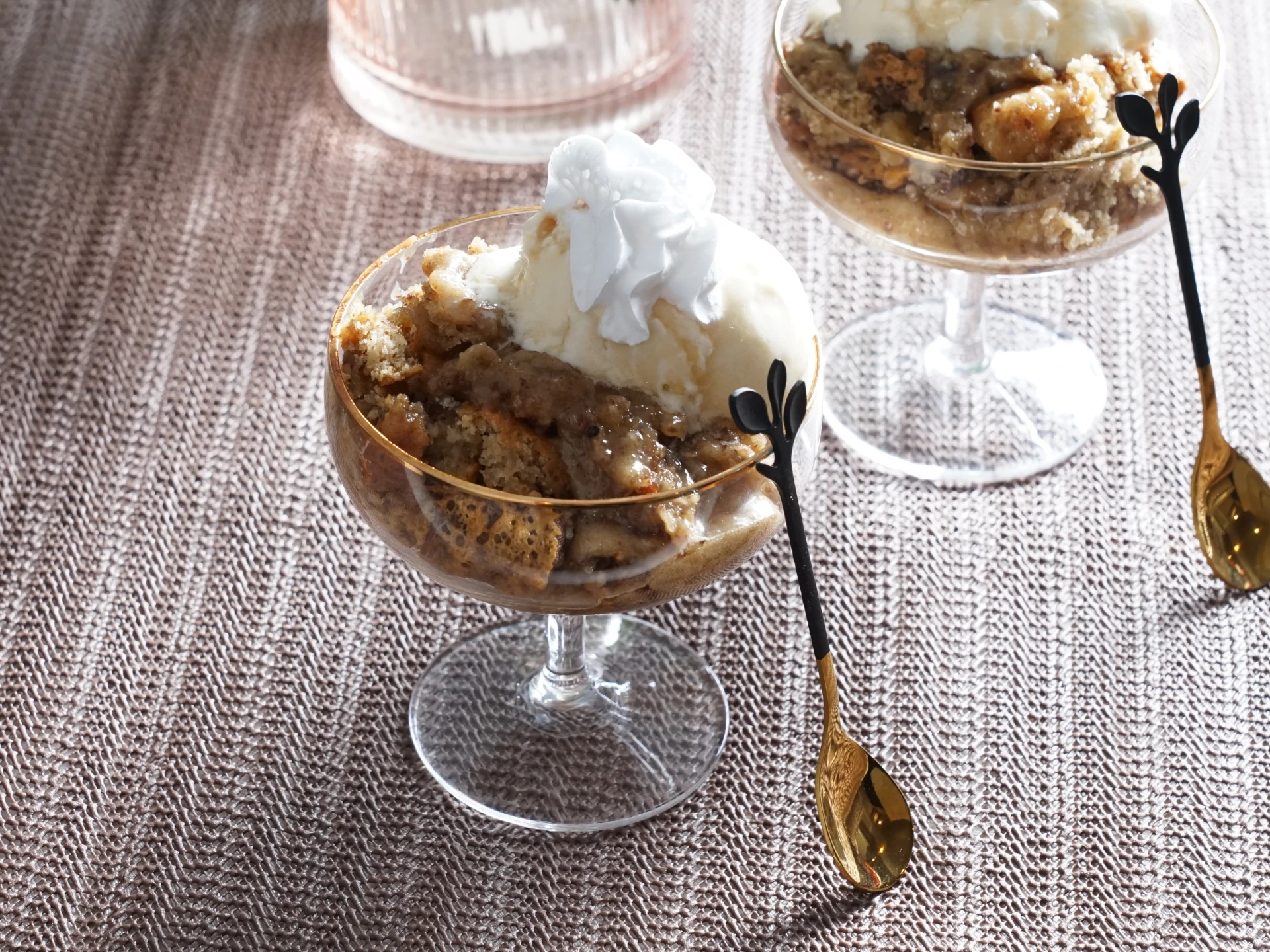 Hot Maple-Pecan Lava Cake