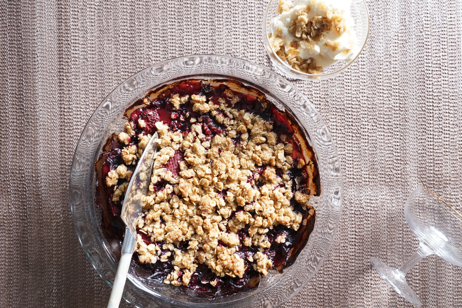 Shortcut Berry Crumble
